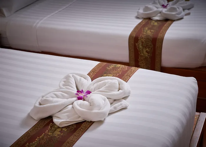 Отель Kc Place Pratunam 3*