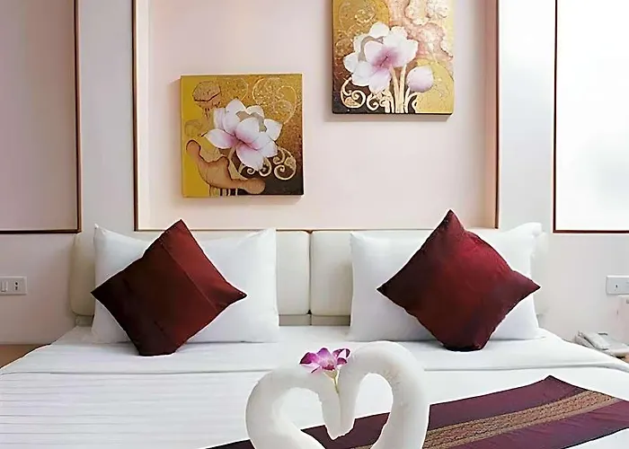 Kc Place Pratunam 3*